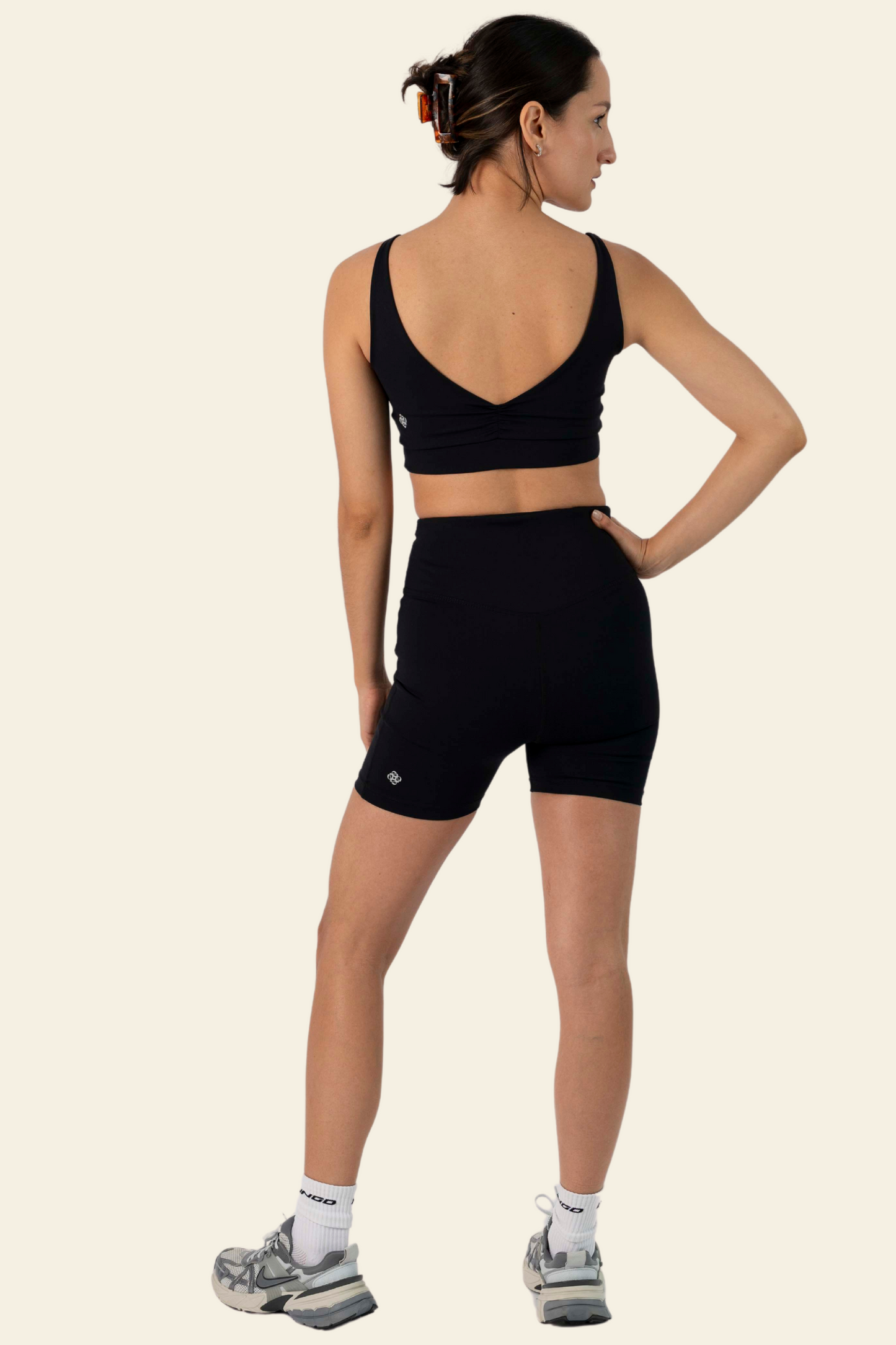 PLIÉ SHORT | BLACK